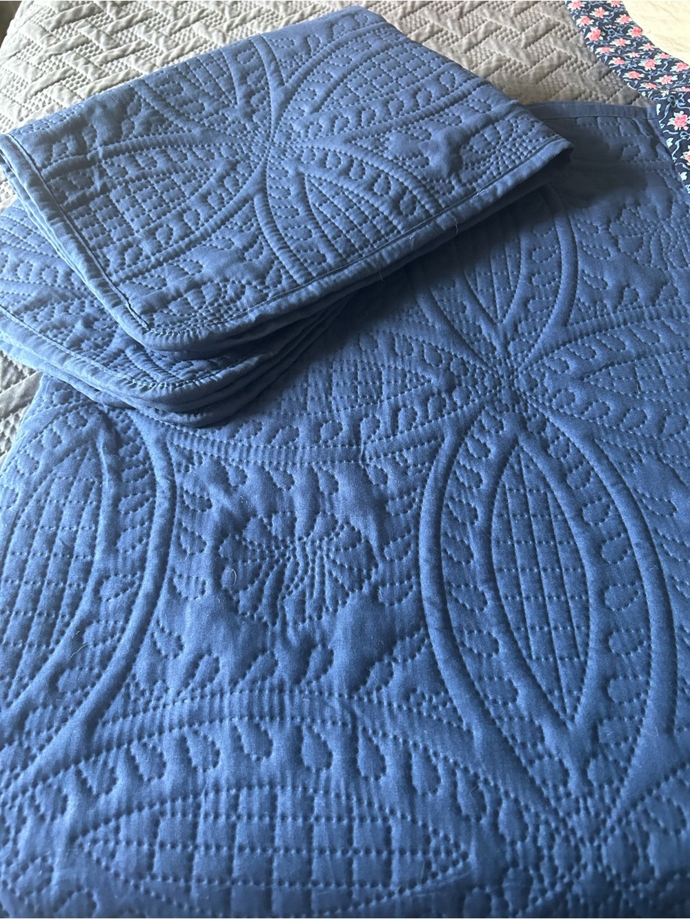 Blue Quilted Bedspread Set - Unbranded